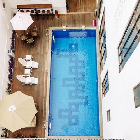 Urbanest Inn House Slipi Jakarta Exterior photo